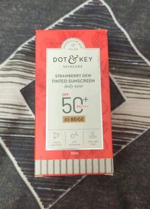 Dot & Key Tinted Sunscreen SPF 50+
