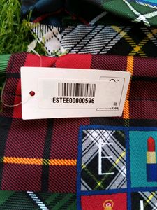 Estee Lauder Pouch