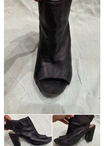 Stylish Black Peep-Toe Heeled Boots