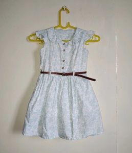 Cute Floral Print Dress with Belt