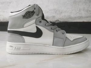 Jordan Mens Shoe