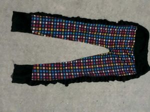 Funky Checkered Ruffle Leggings