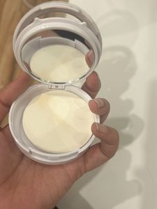 Flower Beauty Perfecting Powder Light Porcelain