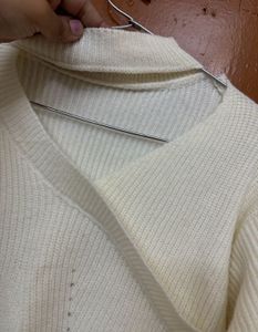 Chic White Knit Sweater with Cut-out Neck