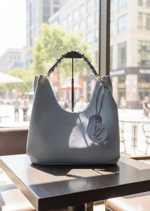 LV TOTE BAG- offer only 100 less