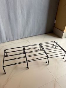 Black Wire planter stand