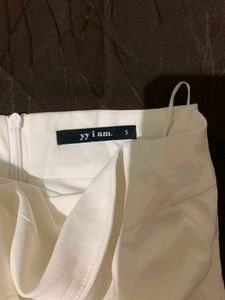 Elegant White stripless Tube Gown/Dress