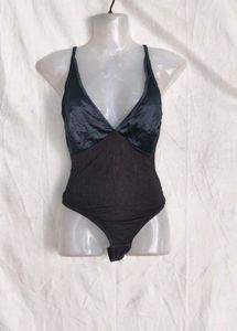 1435. Black Sculpting Bodysuit