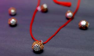 Sath mukhi Rudraksh