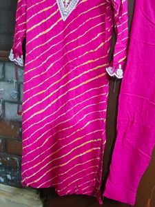 Pink Kurta Set with Leggings