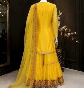 yellow garara ✨🌼