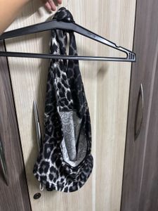 SAVANA Leopard Print Halter Neck Top