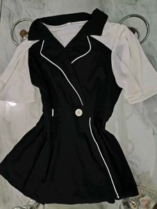 Chic Black &amp; White Collared Dress