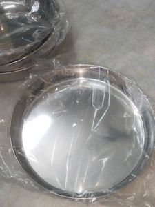 New 4 pc Stainless Steel Dinner Plate