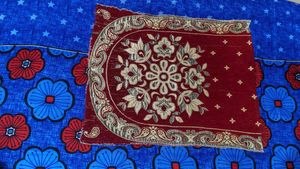 5 Seater Sofa Cover Set - Floral Design