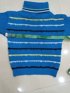 woolen Sweater for kids.