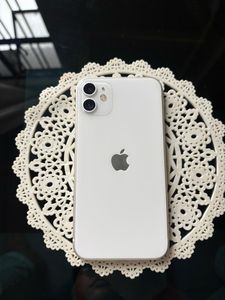iPhone 11 (128GB )