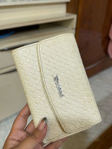 Stylish Textured Wallet