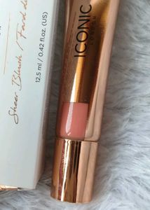 Iconic London Sheer Blush - Cheeky Coral