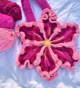 Lily Crochet Bag