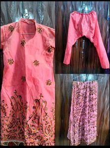 Buy1 Get1 Embroidered Kurta with Dupatta & Bottom