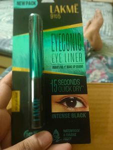 Lakme Eyeconic Eyeliner Black