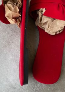 Red Bow Slip-On flats