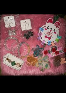 customized hamper available 🎀🌺