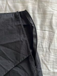 Chic Black Skort