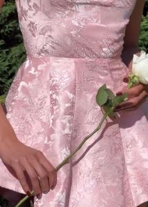 Chic Pink Jacquard Dress