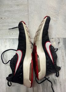 Nike Air Max Motion LW LE Running Shoes