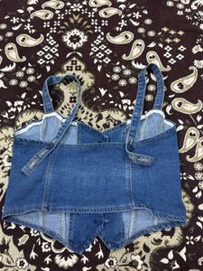 Cute Denim Top 🦋