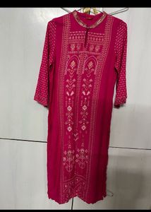 Vibrant Pink Kurta with Gold Print
