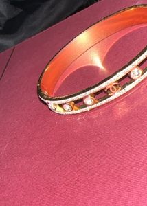 Elegant Bangle Bracelet with Crystals