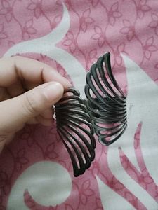 198.Wing Design Cuff Bracelet