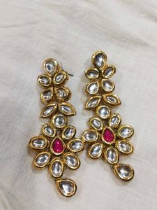 Elegant Gold & Kundan Drop Earrings