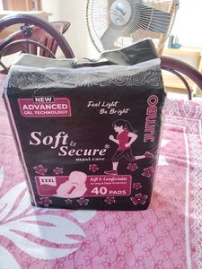 35.Soft &amp; secure maxi care Pads - 40 Count