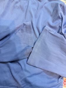 ribbed blue top