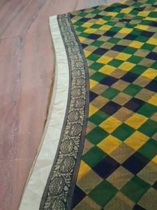 Checkered Pattern Saree