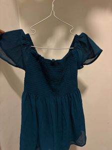 Chic Teal Ruched Short Sleeve Top