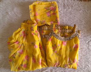 Yellow Printed Kurta Set For Girl's