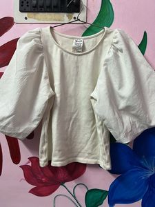 Stylish white Puff Sleeve Top
