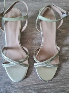 House of Pataudi Sparkly Gold - Mint Green Strappy