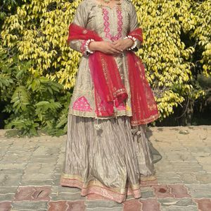 Elegant lehanga set