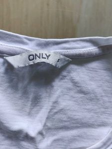 White "Feel Good" Graphic T-Shirt