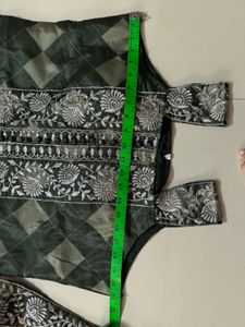 Green Embroidered Ethnic Set