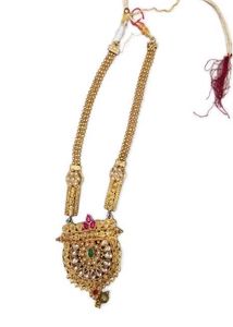 Exquisite Gold Necklace with Emerald & Ruby