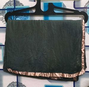 Elegant Green &amp; Gold Dupatta khaki with lace silk