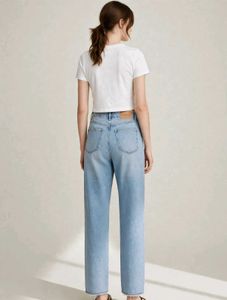 Light Wash High Waisted Jeans