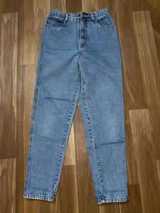 Light Wash High-Waisted Mom Jeans